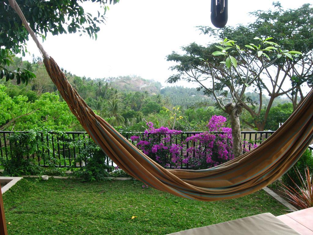 Villa Karingal Senggigi Quarto foto