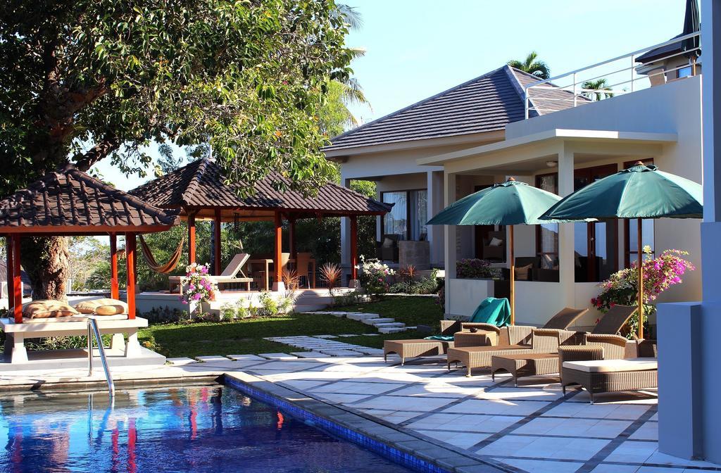Villa Karingal Senggigi Exterior foto